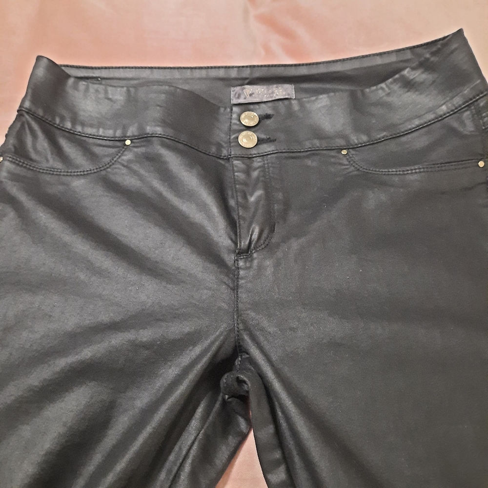 Guess Leather looking pants Size 31 Black, Skinny